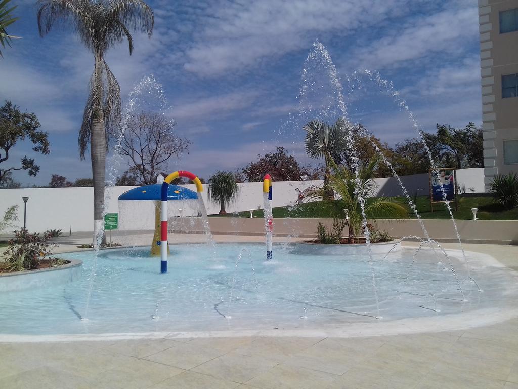 Apartamento Encontro Das Aguas Caldas Novas Exteriör bild